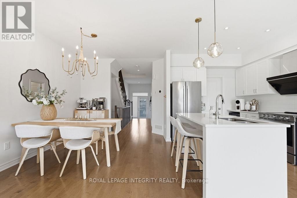 












535 BORBRIDGE AVENUE

,
Ottawa,




Ontario
K4M0J1

