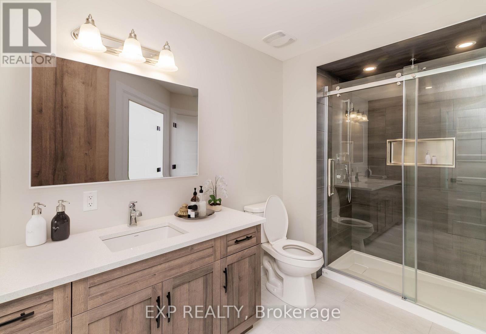 












248 SUMAC CRESCENT STREET

,
The Nation,




Ontario
K0A2M0

