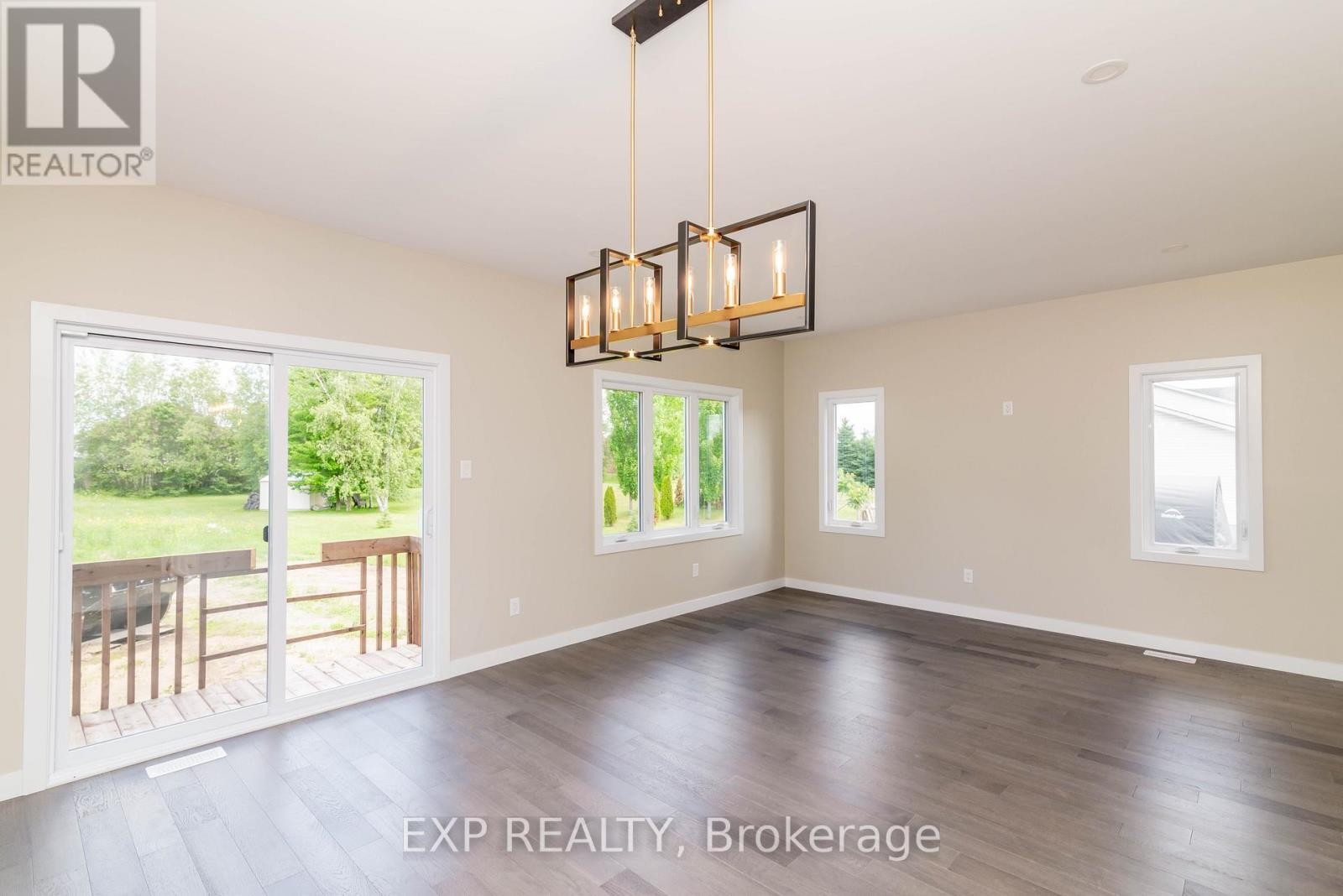 












248 SUMAC CRESCENT STREET

,
The Nation,




Ontario
K0A2M0

