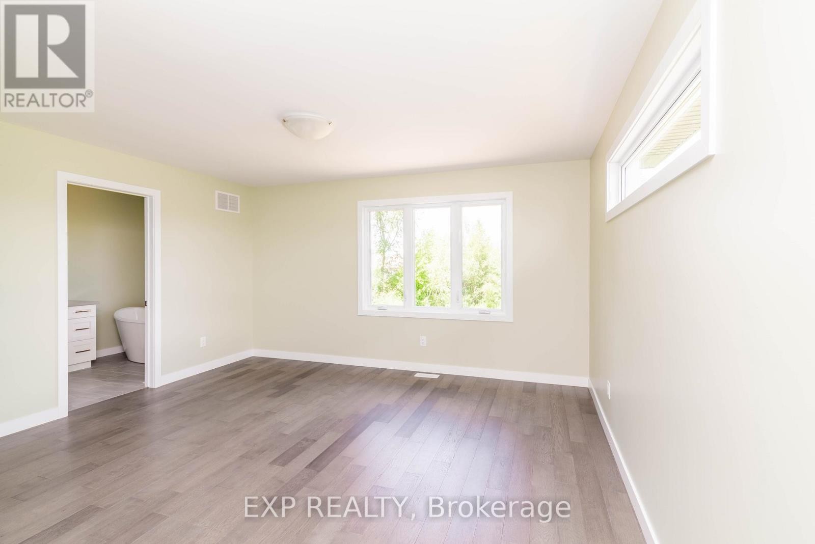 












248 SUMAC CRESCENT STREET

,
The Nation,




Ontario
K0A2M0

