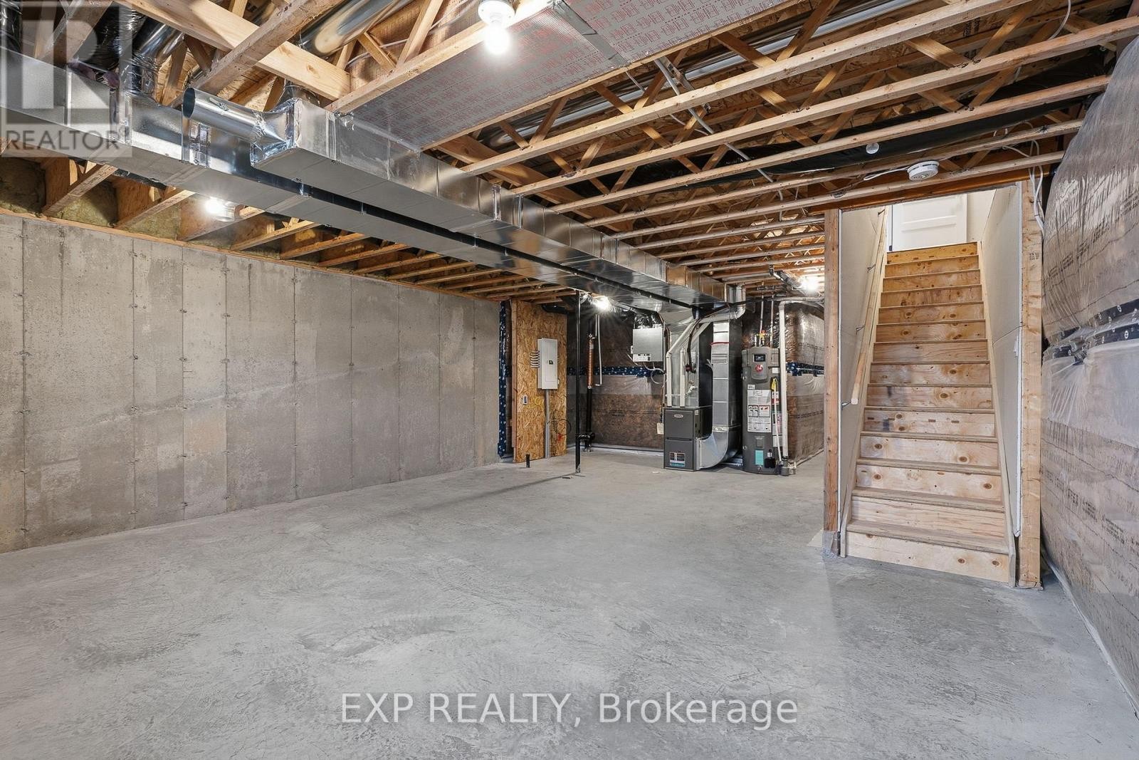 












134 ELIZABETH STREET

,
North Dundas,




Ontario
K0A2M0

