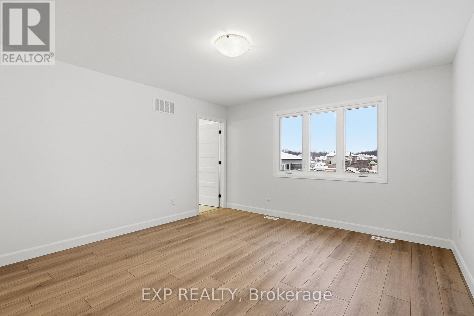 












136 ELIZABETH STREET STREET

,
North Dundas,




Ontario
K0A2M0


