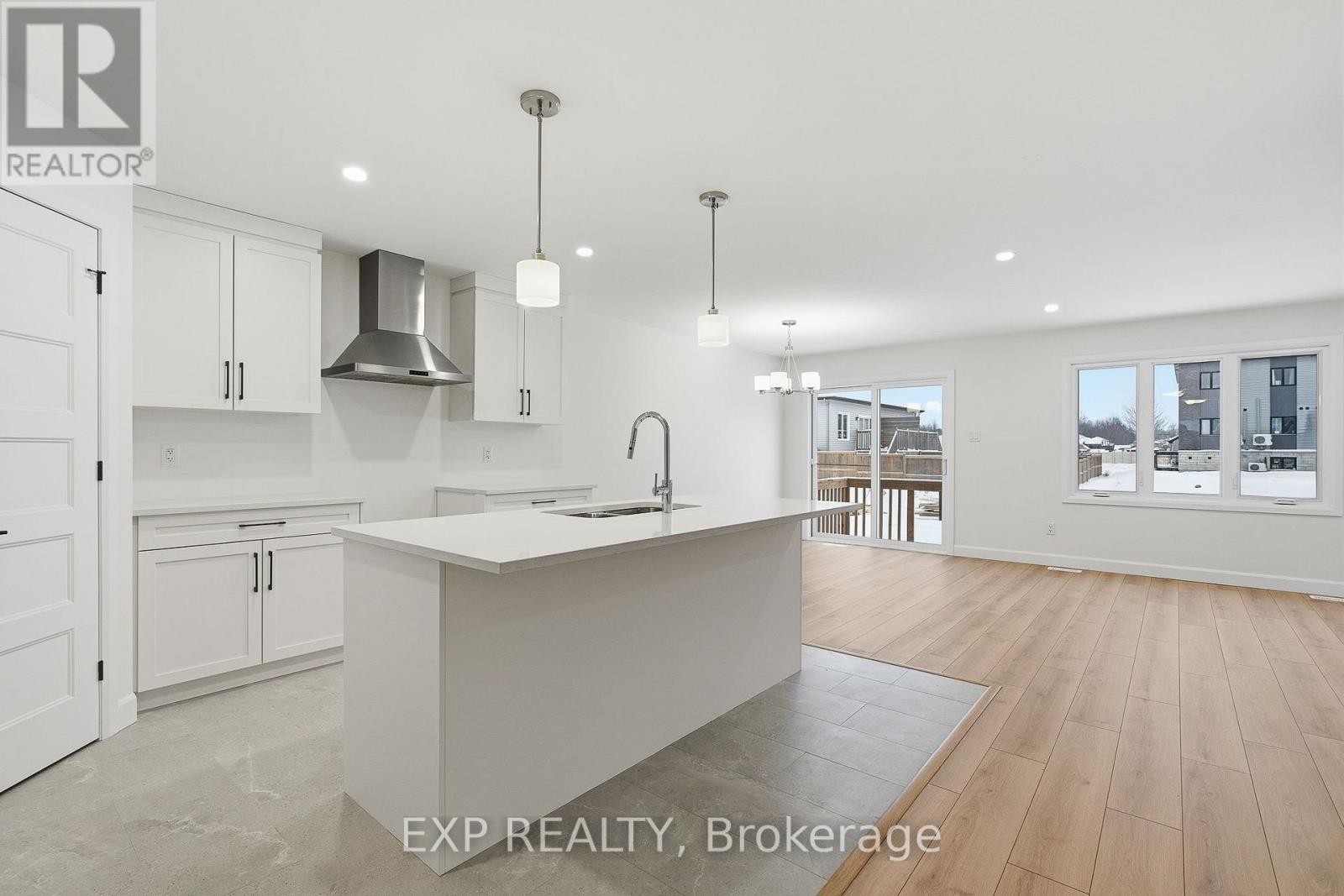 












136 ELIZABETH STREET STREET

,
North Dundas,




Ontario
K0A2M0

