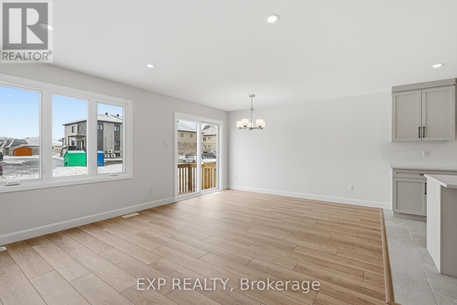 












138 ELIZABETH STREET

,
North Dundas,




Ontario
K0A2M0


