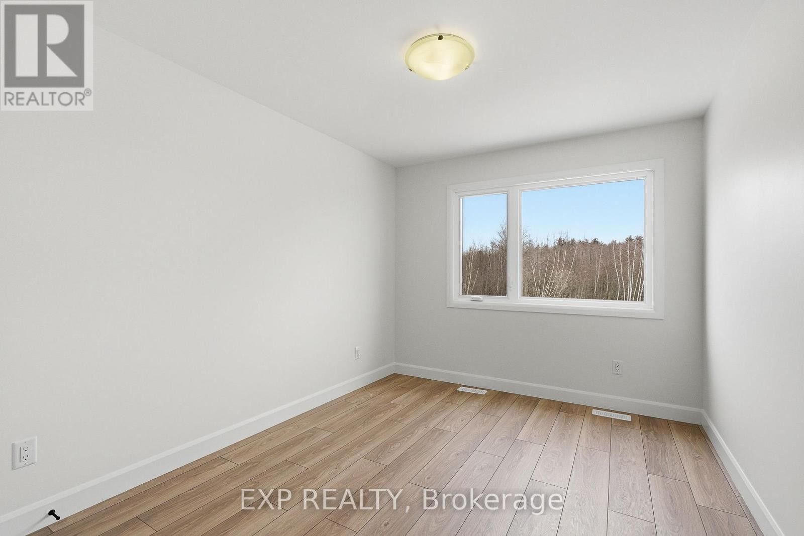 












138 ELIZABETH STREET

,
North Dundas,




Ontario
K0A2M0


