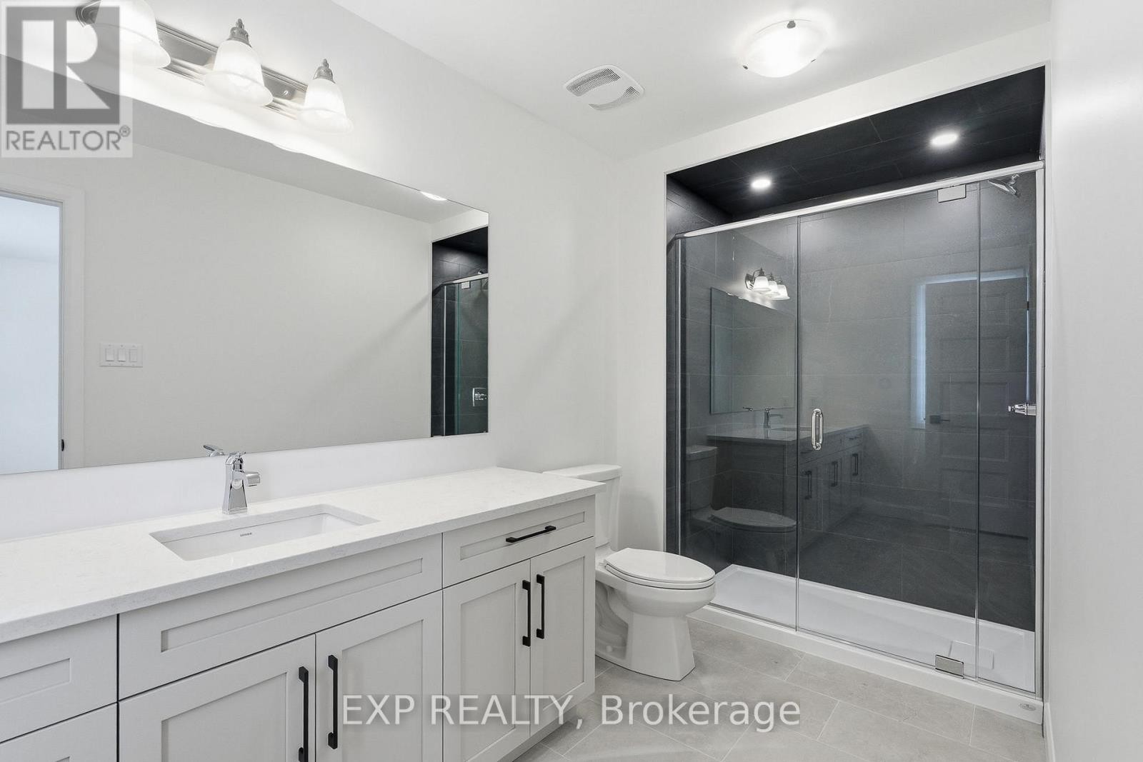 












138 ELIZABETH STREET

,
North Dundas,




Ontario
K0A2M0

