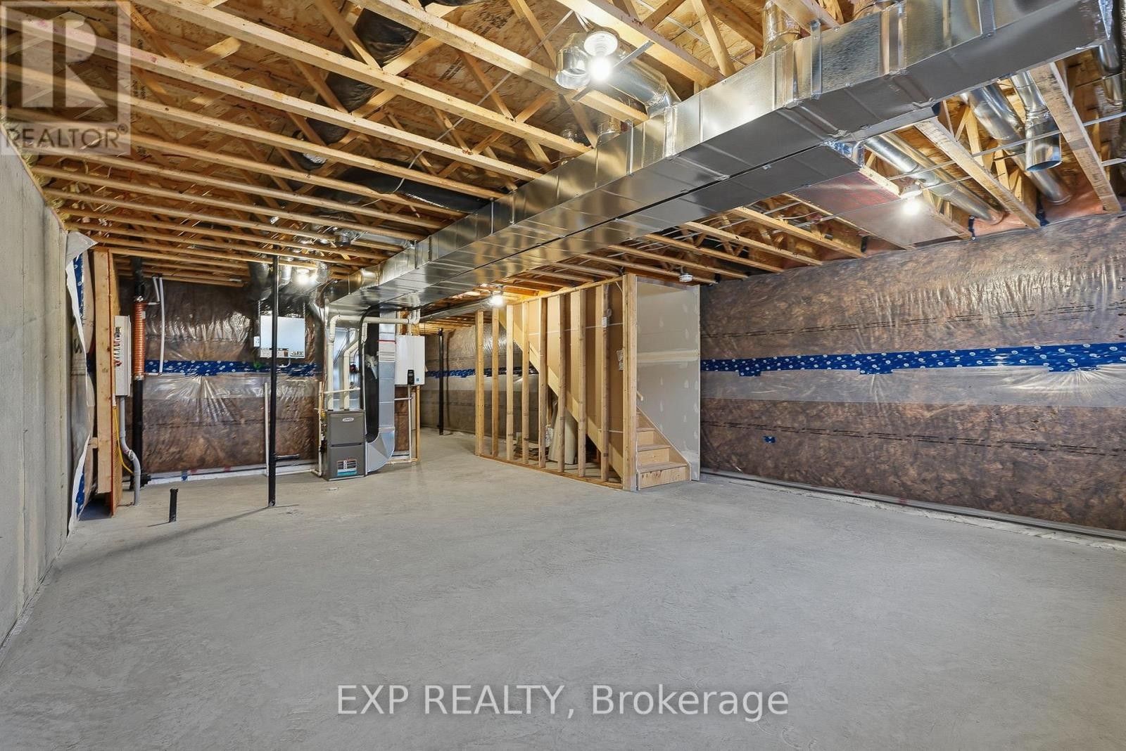 












140 ELIZABETH CRESCENT

,
North Dundas,




Ontario
K0A2M0

