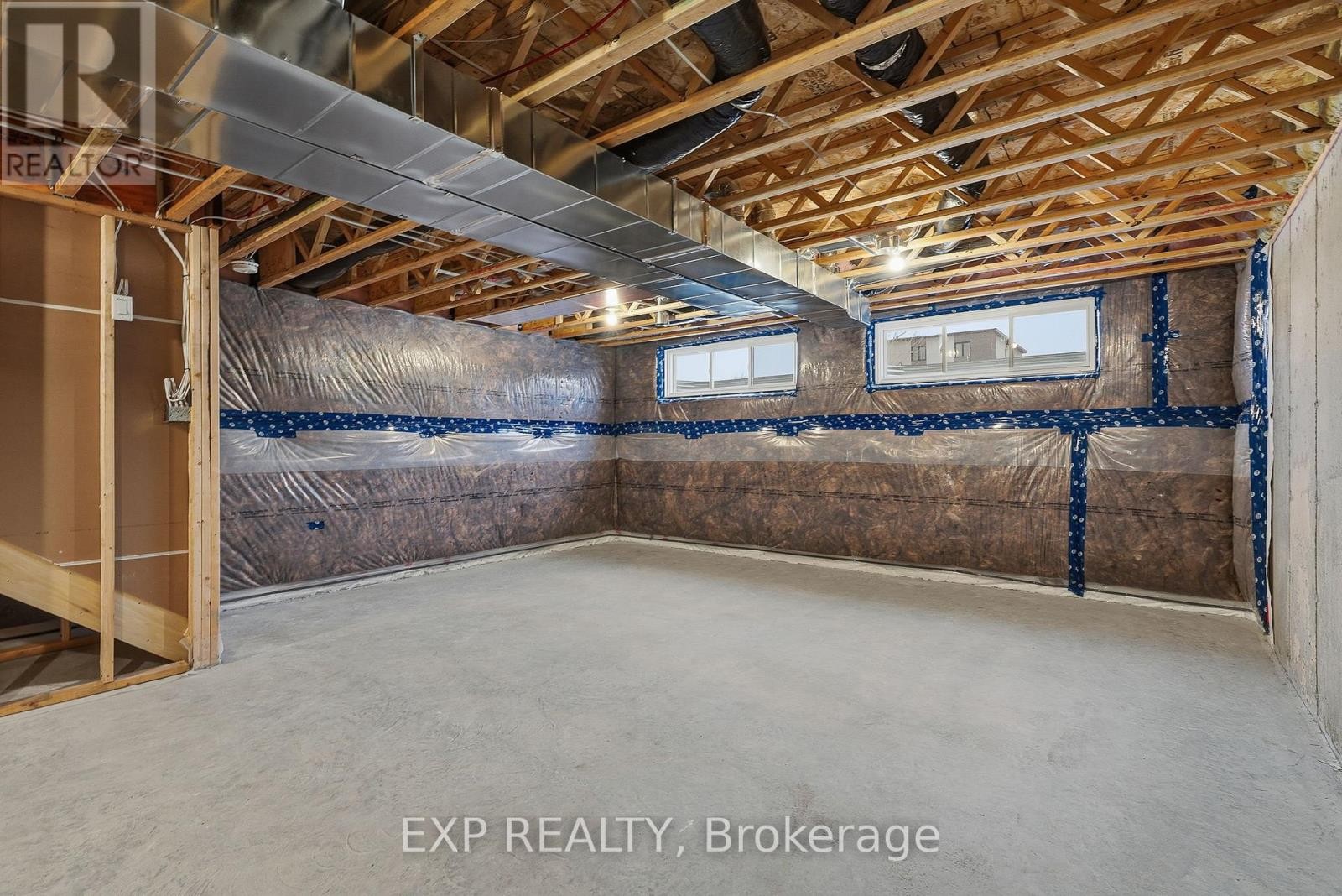 












140 ELIZABETH CRESCENT

,
North Dundas,




Ontario
K0A2M0

