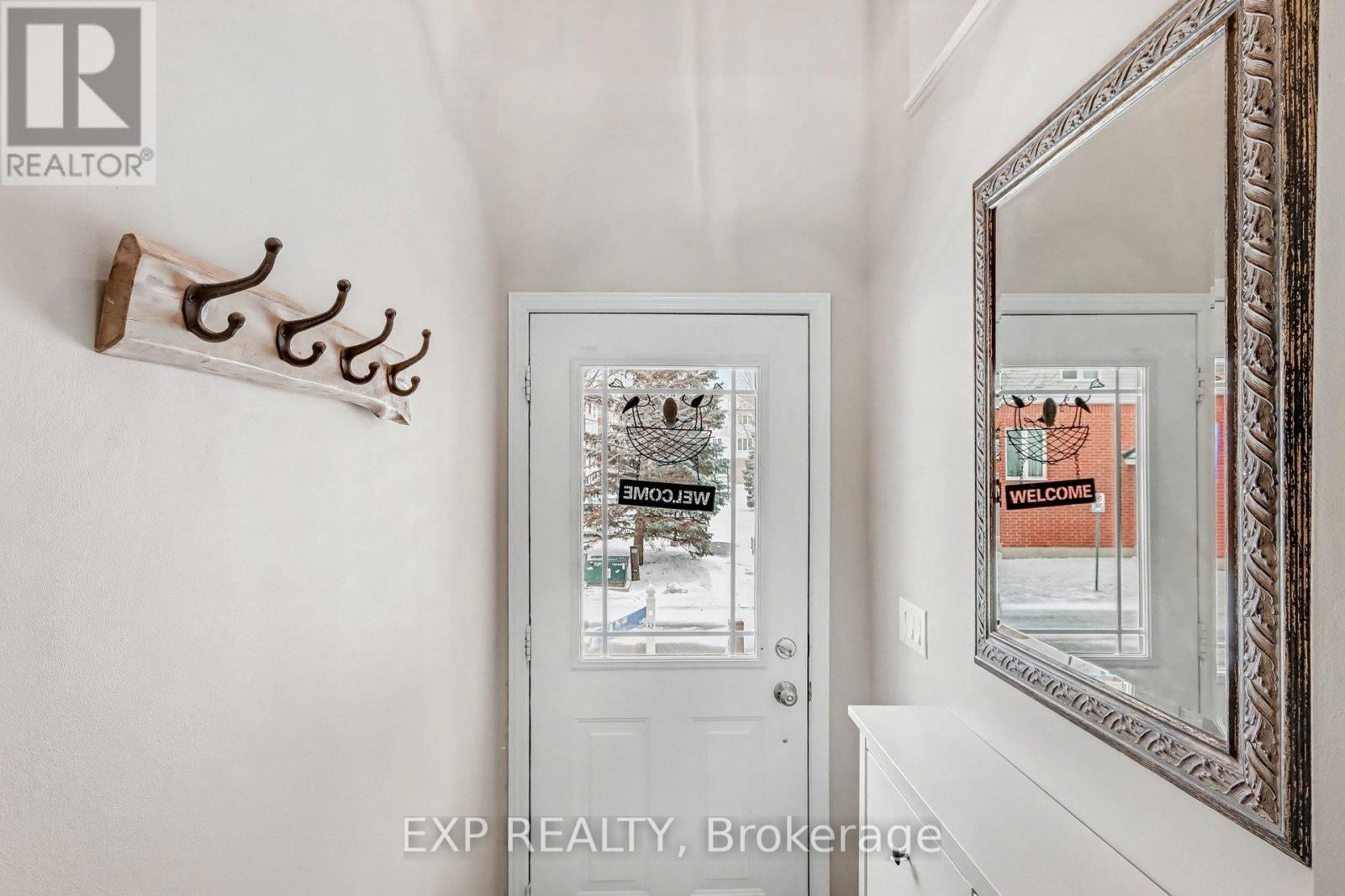 












211 GERSHWIN PRIVATE

,
Ottawa,




Ontario
K2H1G6

