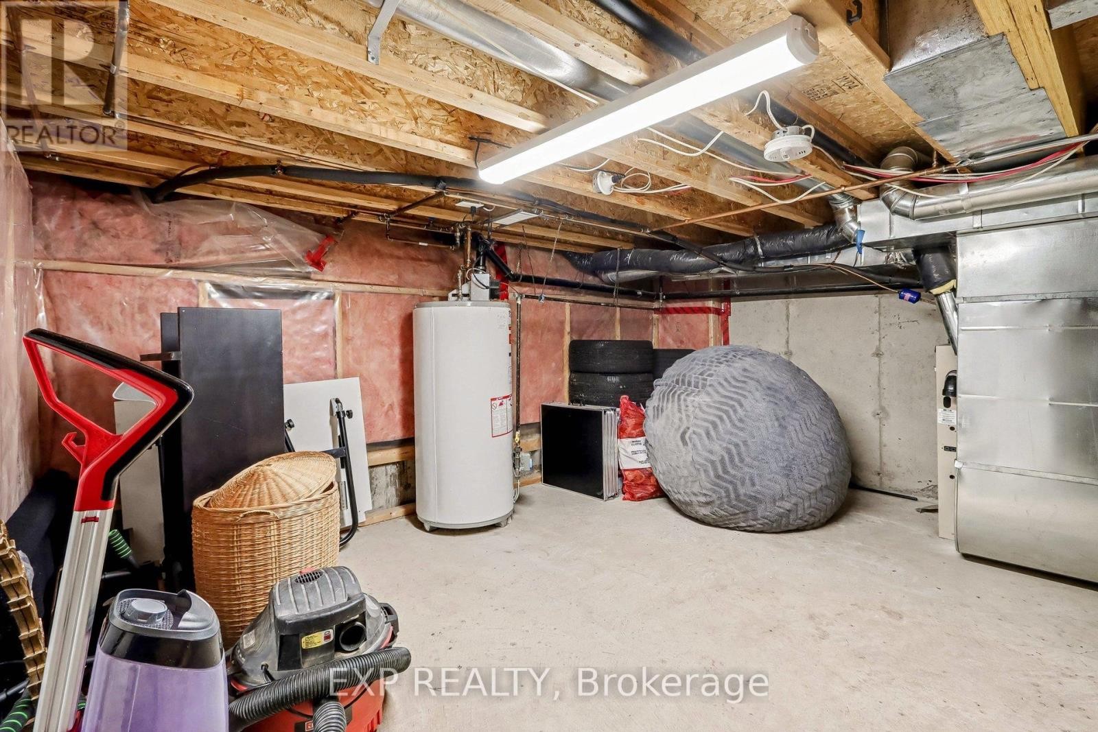 












211 GERSHWIN PRIVATE

,
Ottawa,




Ontario
K2H1G6

