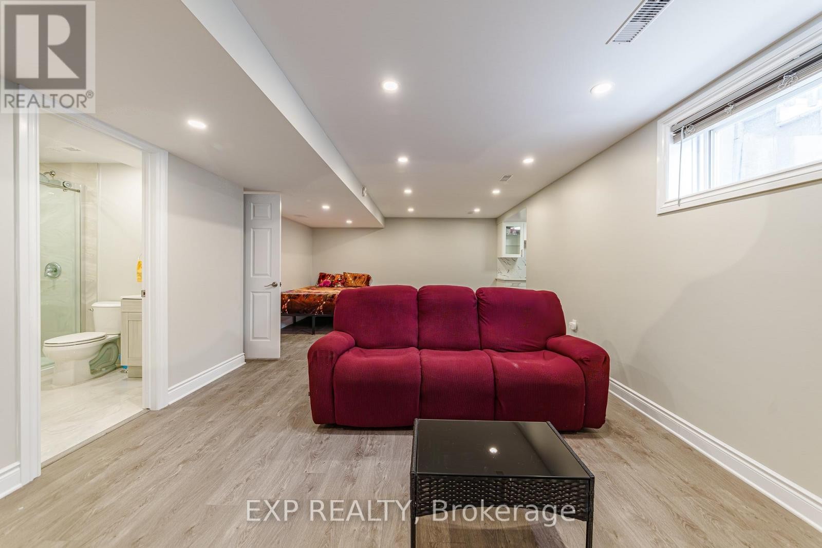 












106 BERT HALL STREET

,
Arnprior,




Ontario
K7S0G9

