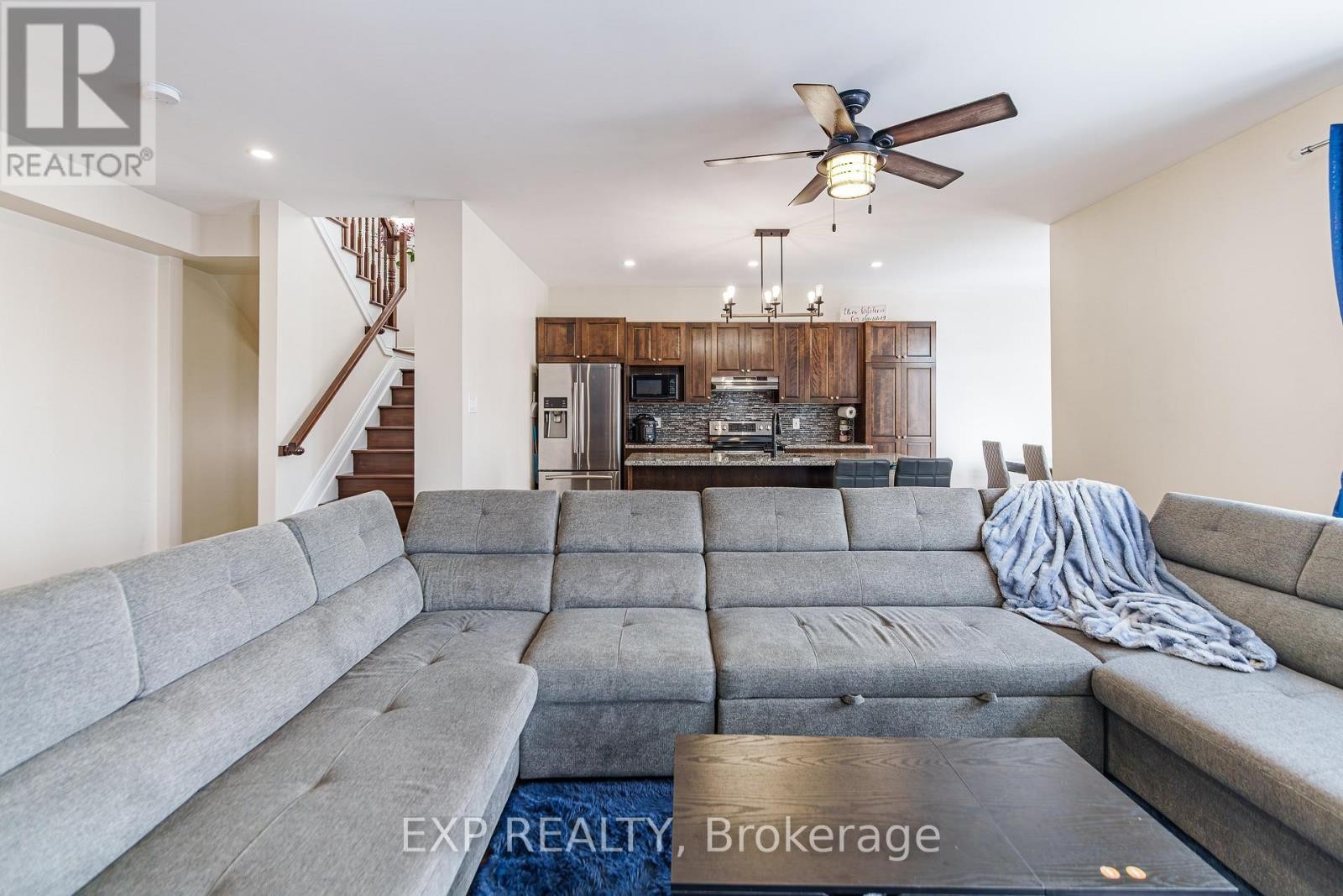 












106 BERT HALL STREET

,
Arnprior,




Ontario
K7S0G9

