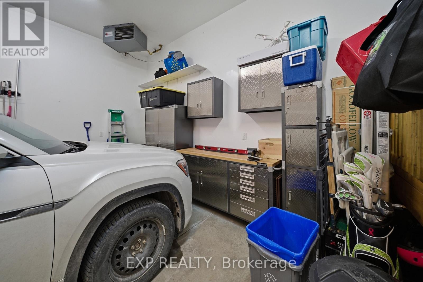 












4 PROVOST STREET

,
North Stormont,




Ontario
K0A1R0

