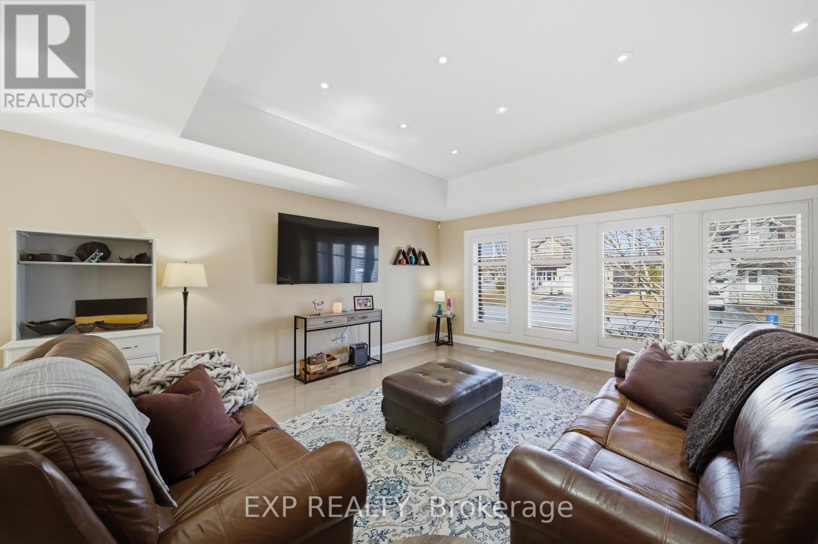 












4 PROVOST STREET

,
North Stormont,




Ontario
K0A1R0

