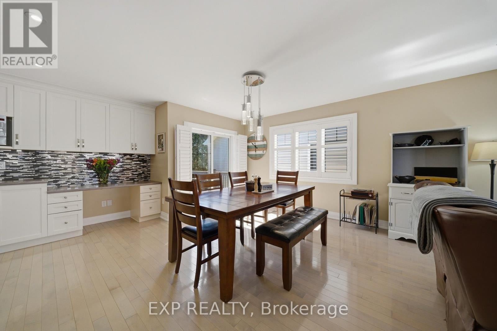 












4 PROVOST STREET

,
North Stormont,




Ontario
K0A1R0

