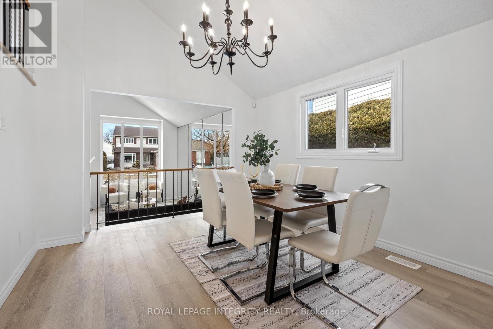 












6368 VISENEAU DRIVE

,
Ottawa,




Ontario
K1C2J2

