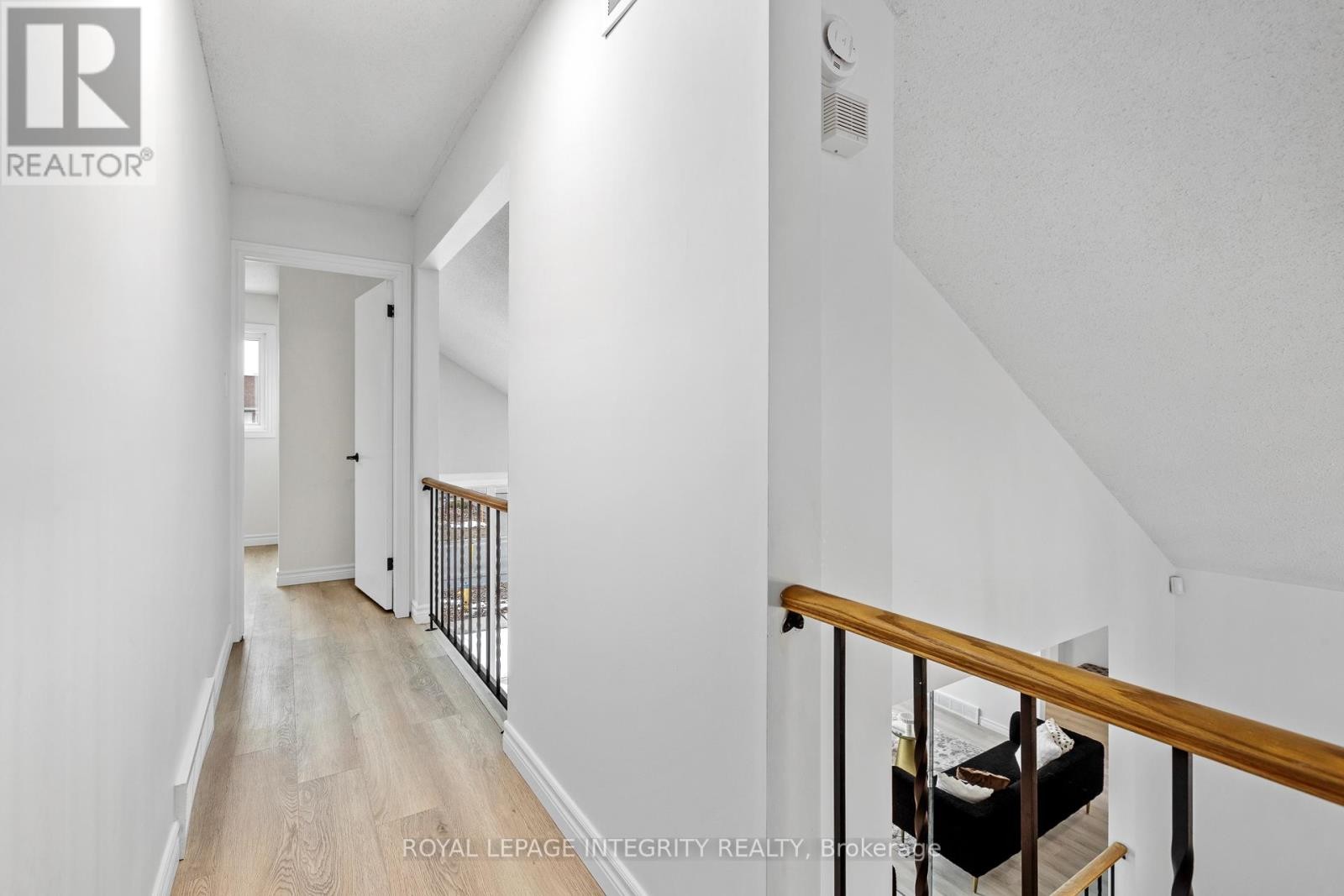 












6368 VISENEAU DRIVE

,
Ottawa,




Ontario
K1C2J2

