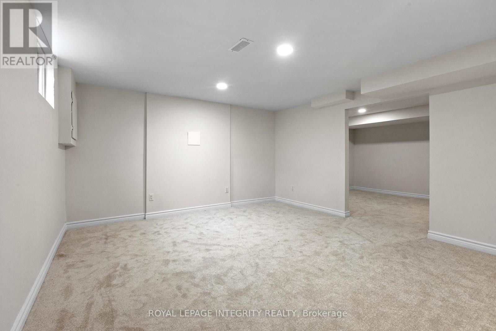 












6368 VISENEAU DRIVE

,
Ottawa,




Ontario
K1C2J2

