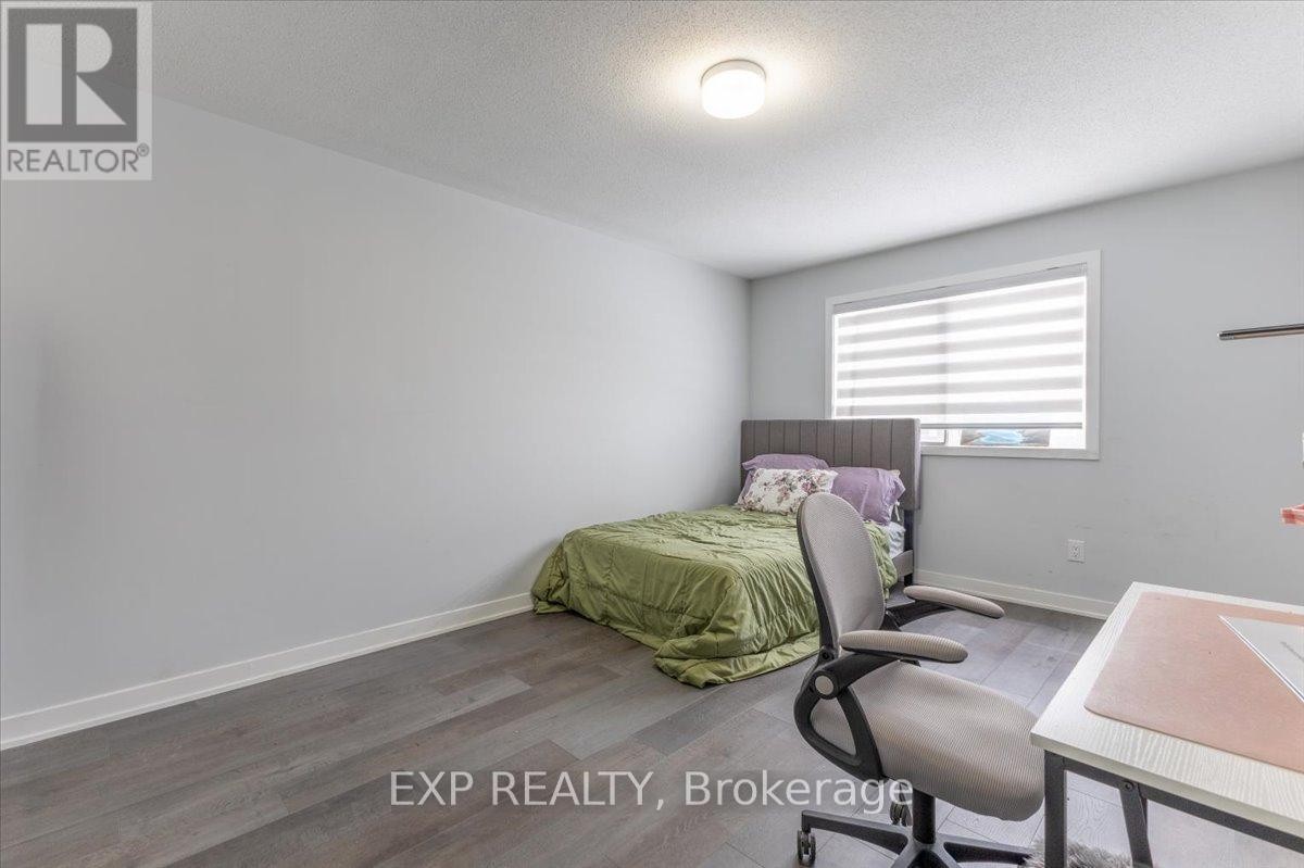 












297 BILLRIAN CRESCENT

,
Ottawa,




Ontario
K2S3A6

