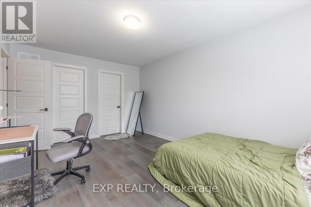 












297 BILLRIAN CRESCENT

,
Ottawa,




Ontario
K2S3A6

