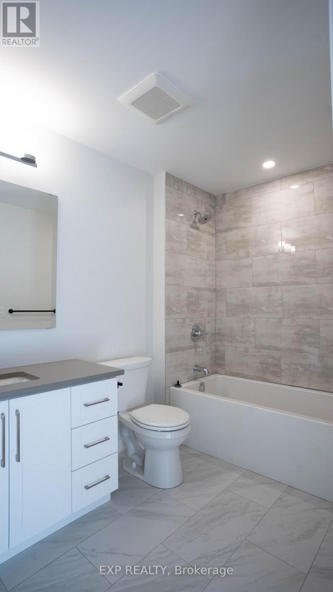 












234, 236 WOODROFFE AVENUE

,
Ottawa,




Ontario
K2A3V4

