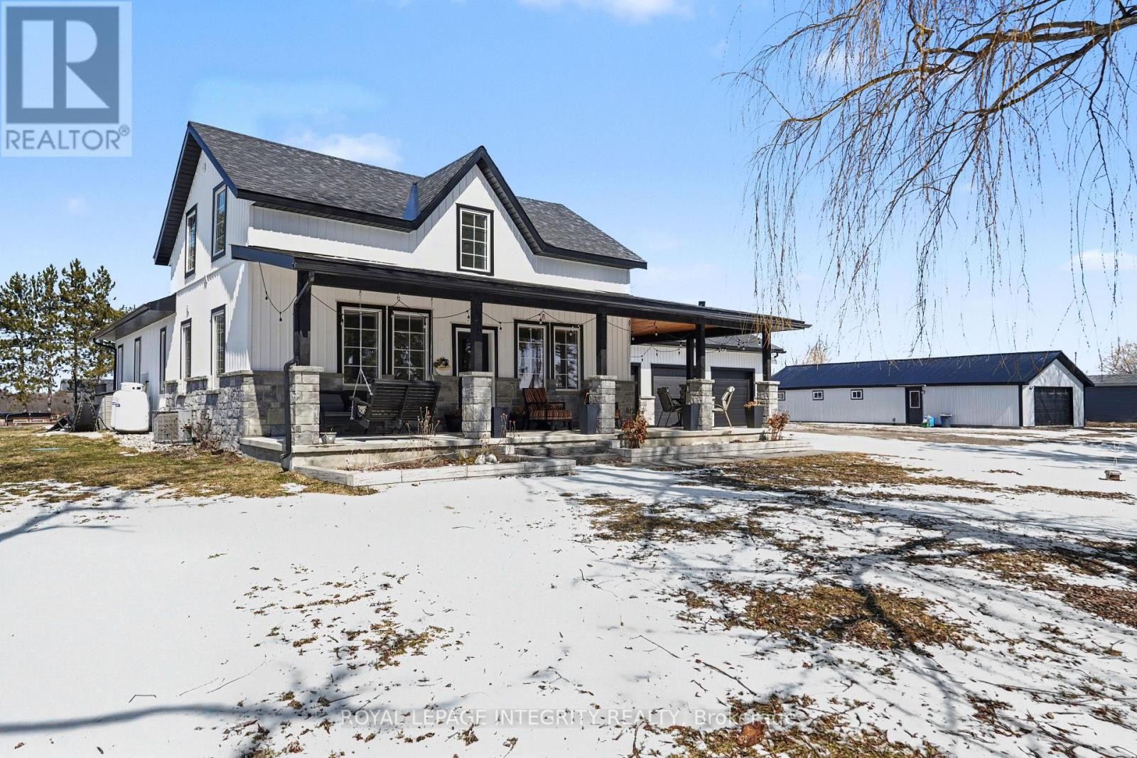 












210 WAYSIDE DRIVE

,
Drummond/North Elmsley,




Ontario
K7H3C8

