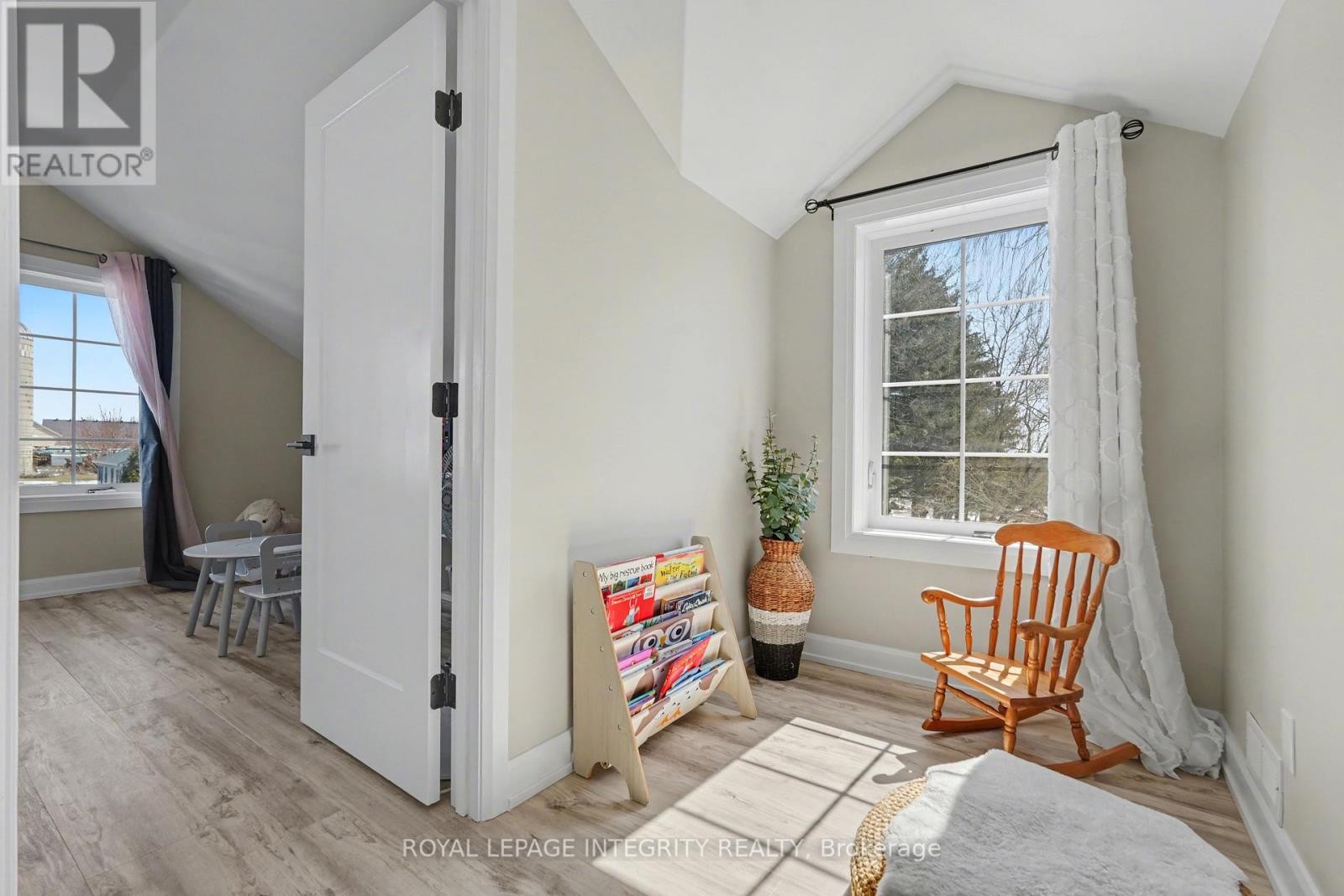 












210 WAYSIDE DRIVE

,
Drummond/North Elmsley,




Ontario
K7H3C8

