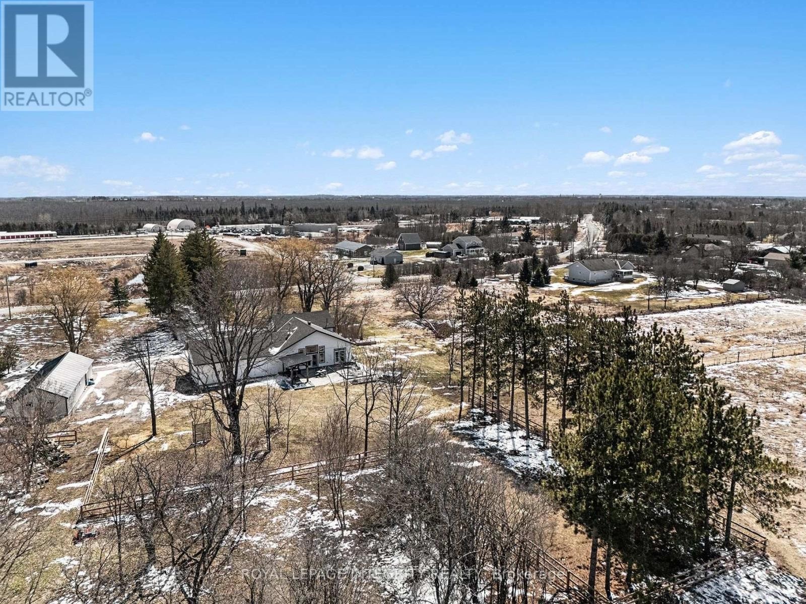 












210 WAYSIDE DRIVE

,
Drummond/North Elmsley,




Ontario
K7H3C8

