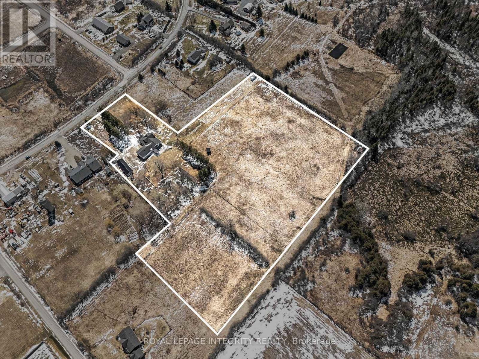 












210 WAYSIDE DRIVE

,
Drummond/North Elmsley,




Ontario
K7H3C8


