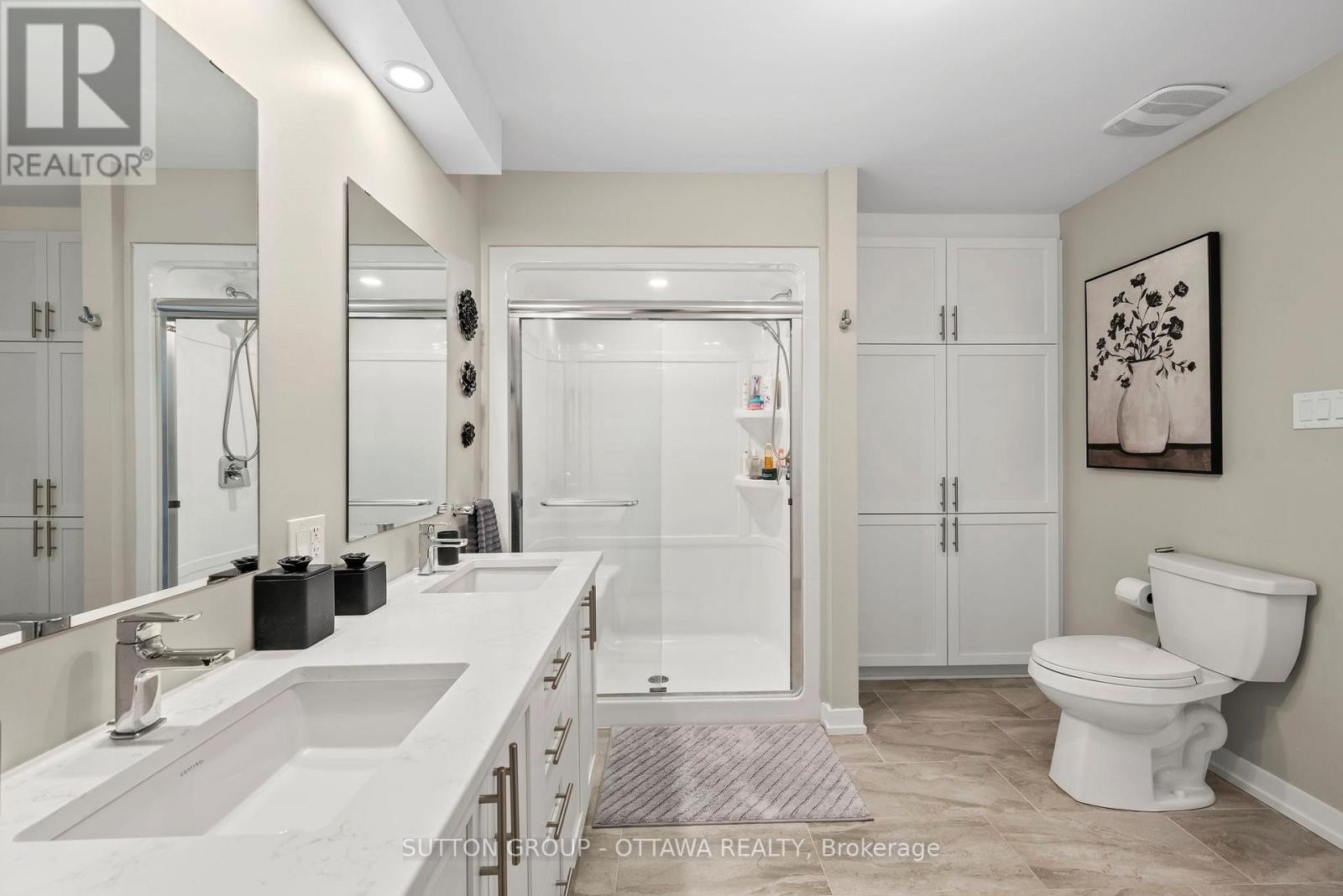 












294 - 308 MASTERS LANE

,
Clarence-Rockland,




Ontario
N1A2W1

