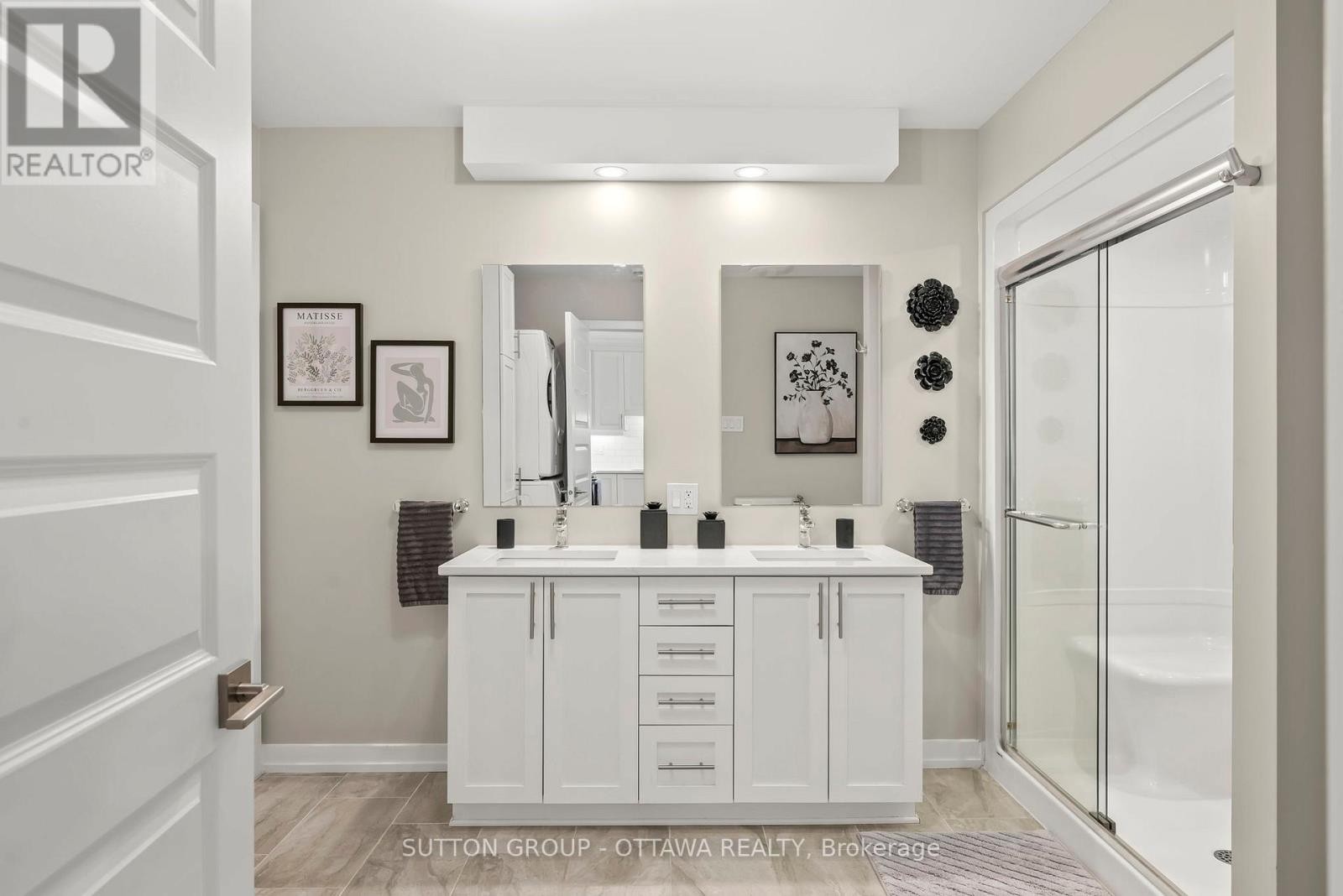












294 - 308 MASTERS LANE

,
Clarence-Rockland,




Ontario
N1A2W1

