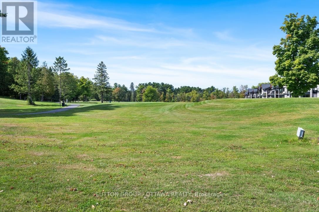 












294 - 308 MASTERS LANE

,
Clarence-Rockland,




Ontario
N1A2W1

