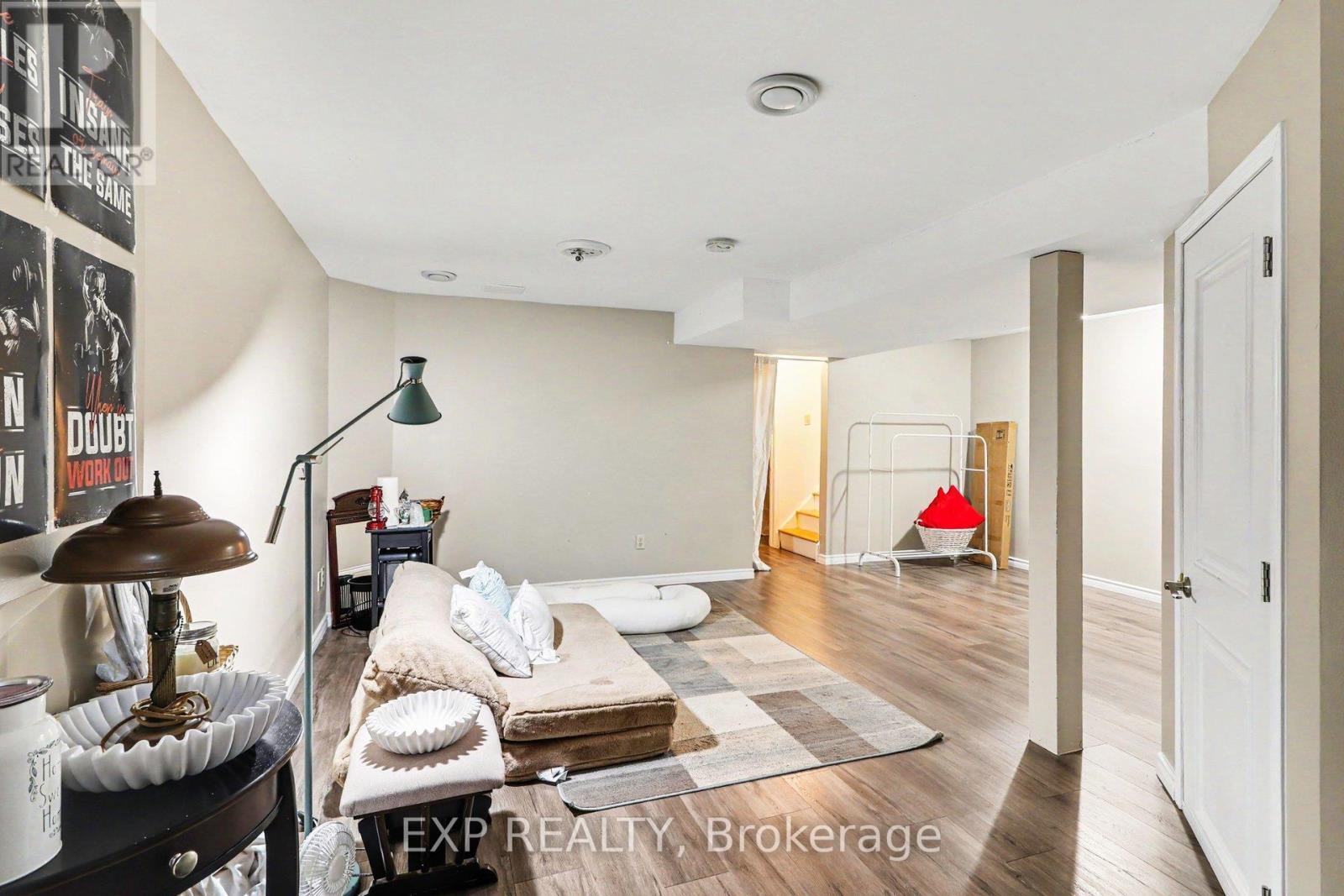 












358 VALADE CRESCENT

,
Ottawa,




Ontario
K4A2V7

