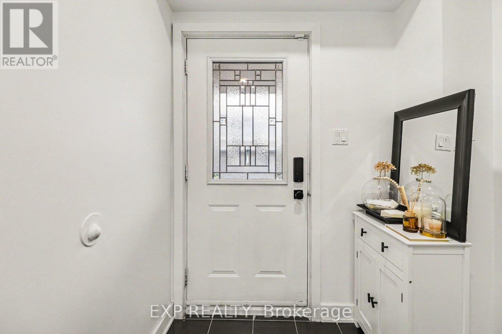 












358 VALADE CRESCENT

,
Ottawa,




Ontario
K4A2V7

