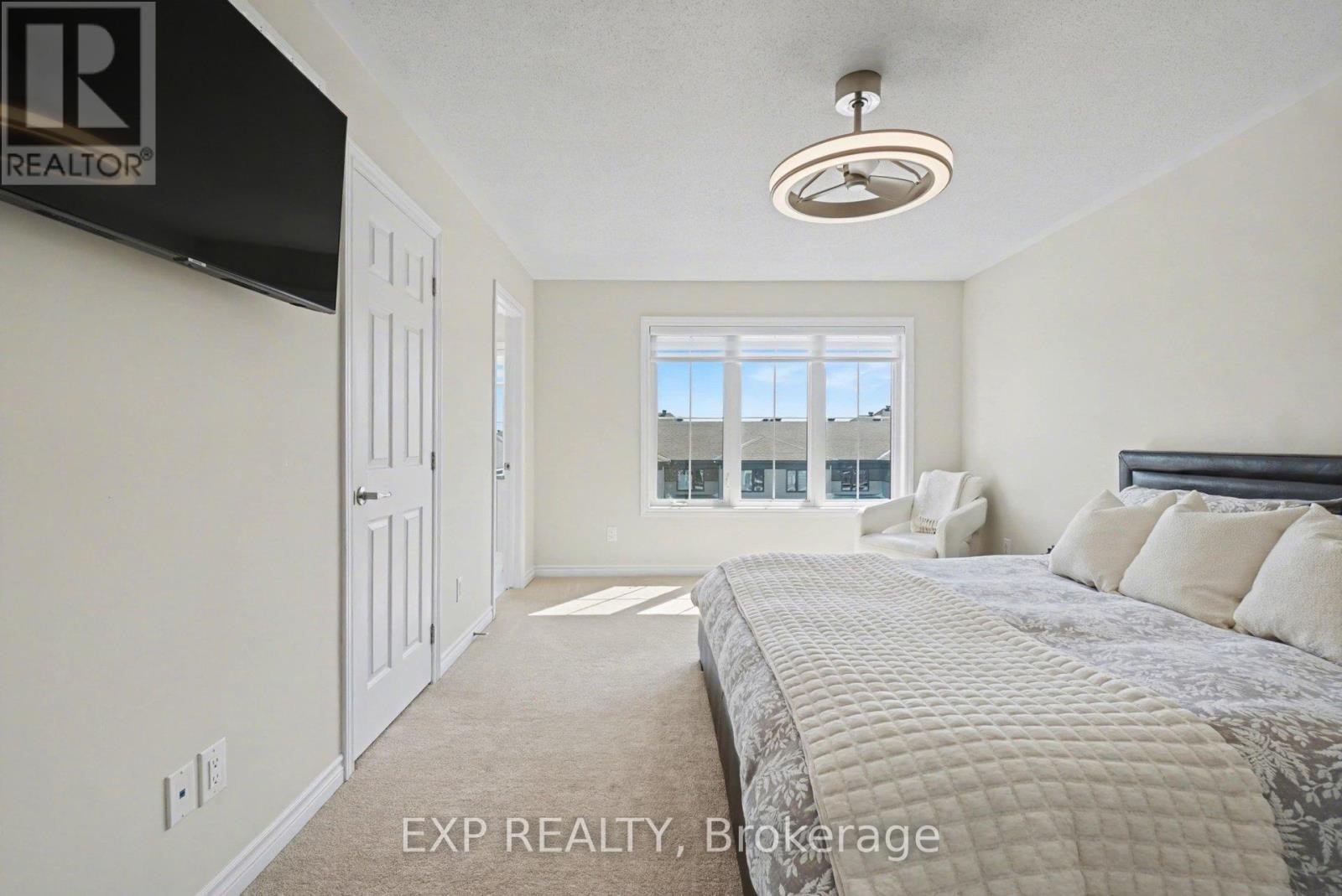 












520 RYE GRASS WAY

,
Ottawa,




Ontario
K2J7A1

