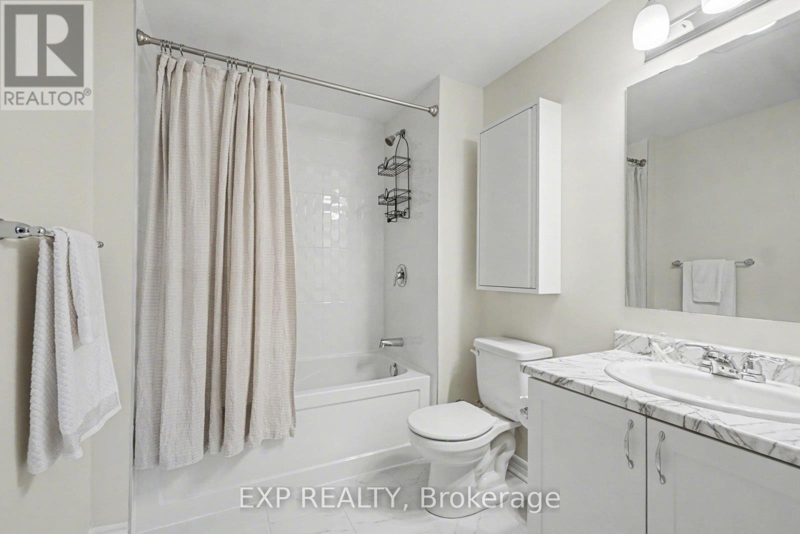 












520 RYE GRASS WAY

,
Ottawa,




Ontario
K2J7A1

