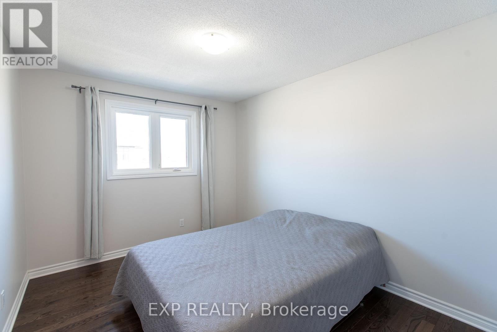 












1534 ROSEBELLA AVENUE

,
Ottawa,




Ontario
K1T1E8

