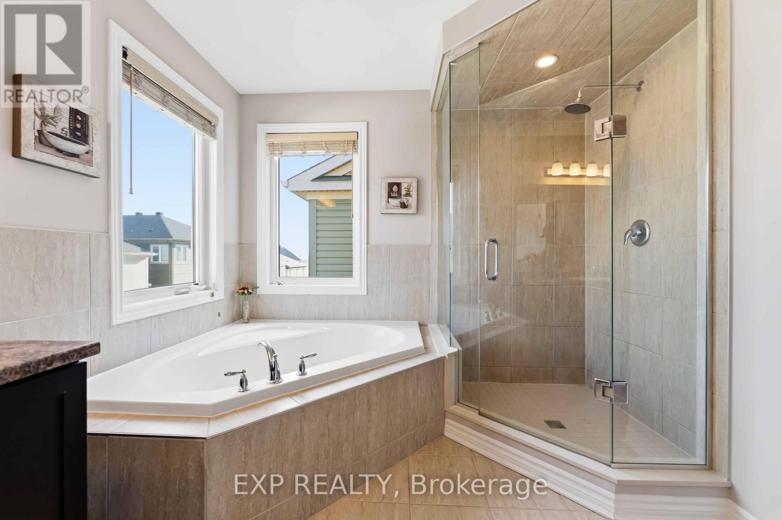 












220 WILLOWDUSK STREET

,
Ottawa,




Ontario
K2M0L3

