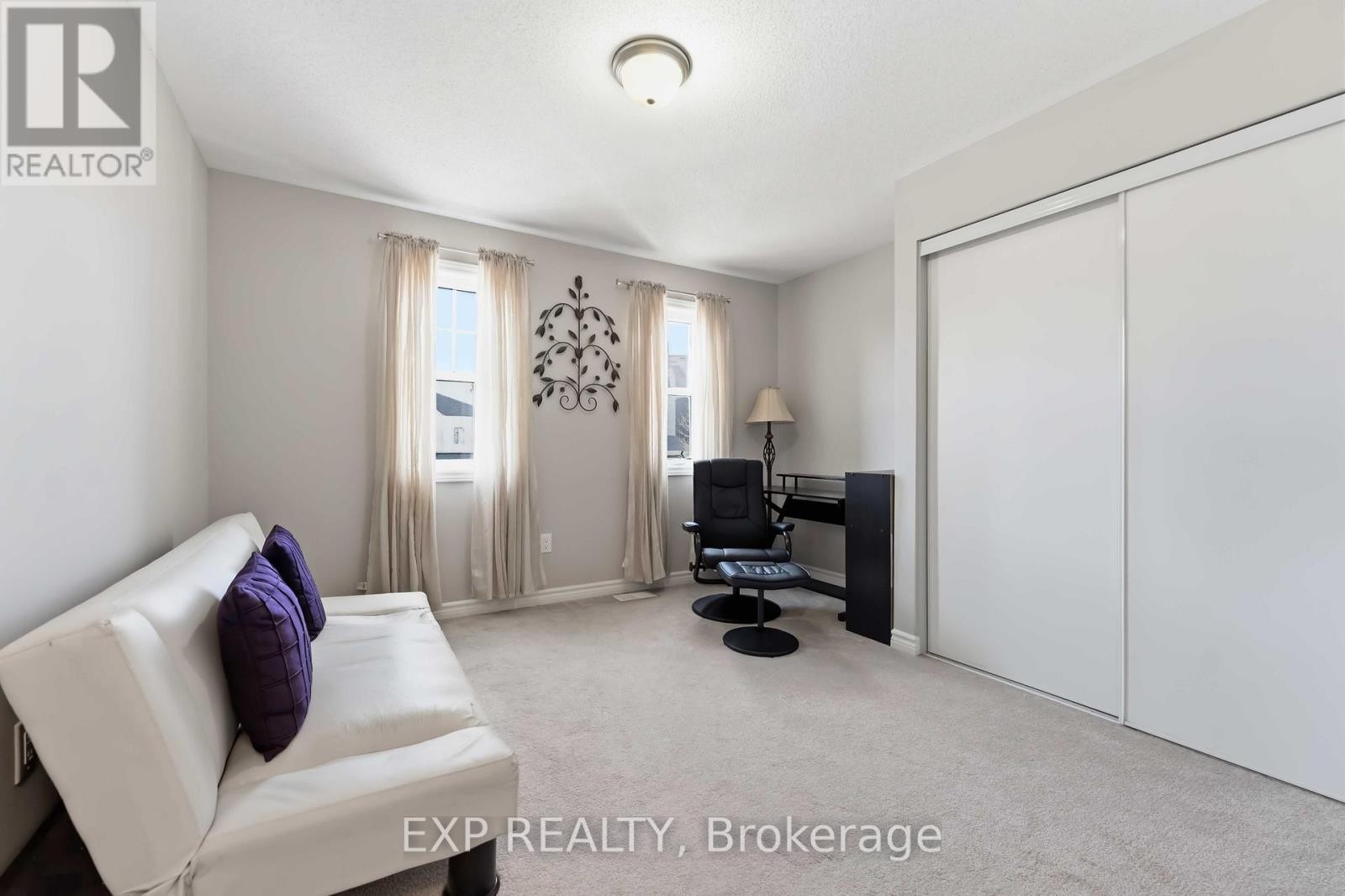 












220 WILLOWDUSK STREET

,
Ottawa,




Ontario
K2M0L3

