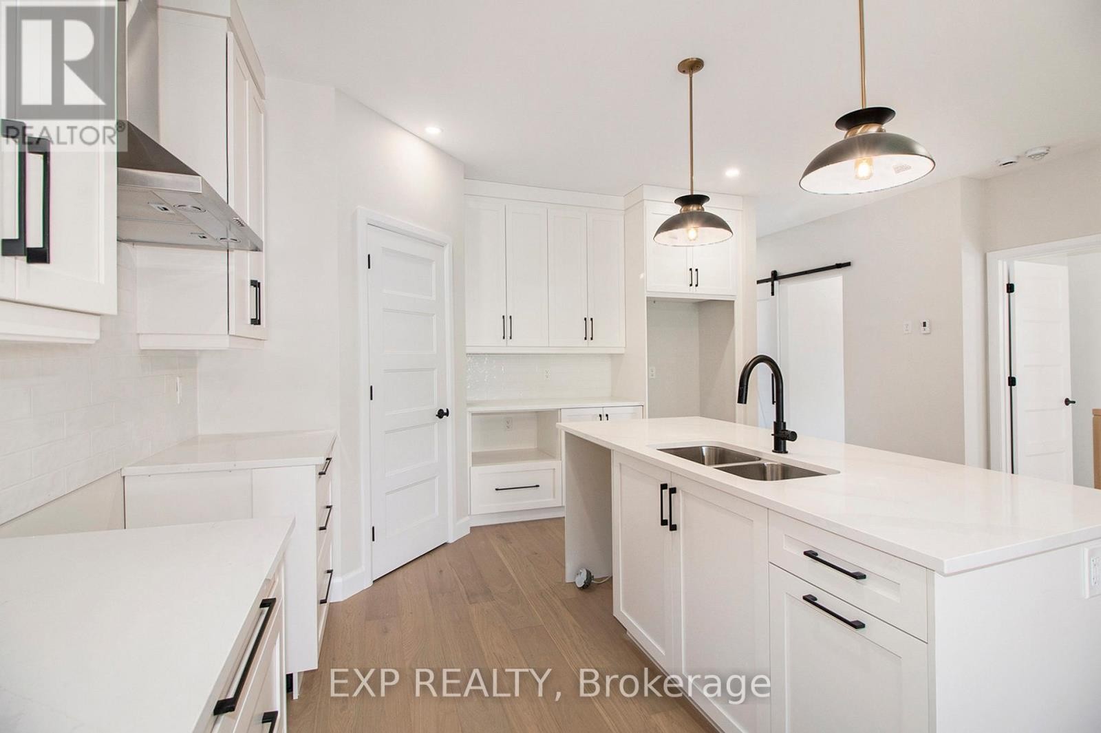 












773 LACROIX ROAD

,
Clarence-Rockland,




Ontario
K0A2A0

