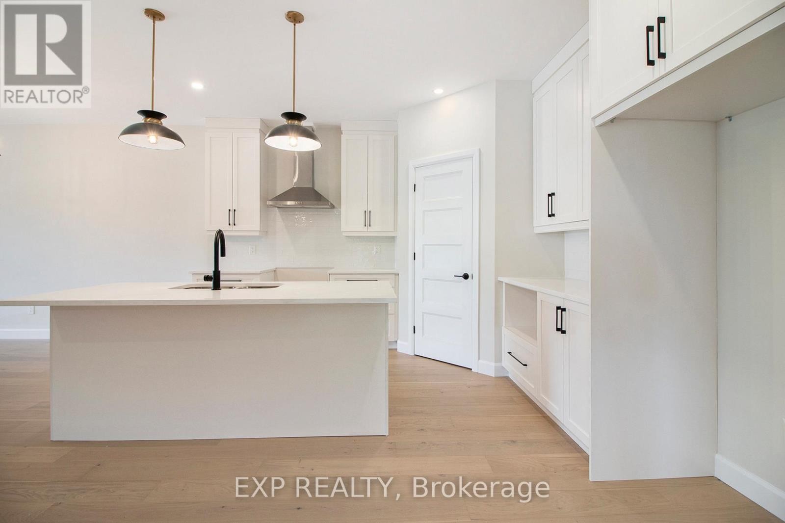 












773 LACROIX ROAD

,
Clarence-Rockland,




Ontario
K0A2A0

