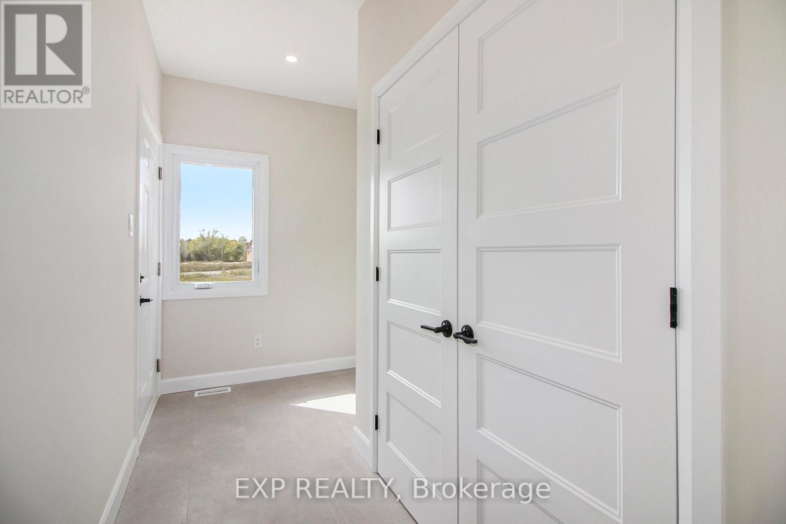 












773 LACROIX ROAD

,
Clarence-Rockland,




Ontario
K0A2A0

