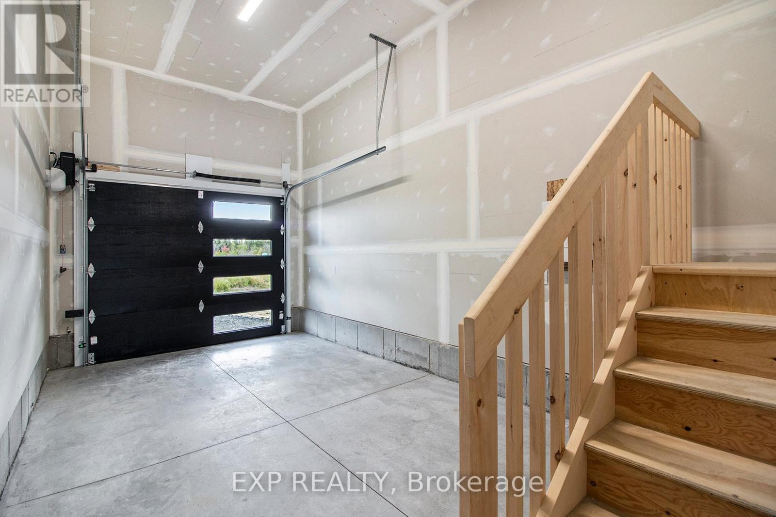 












773 LACROIX ROAD

,
Clarence-Rockland,




Ontario
K0A2A0

