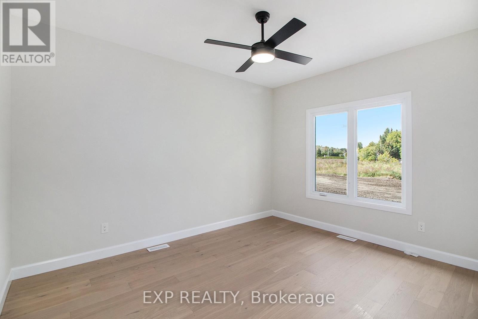 












775 LACROIX ROAD

,
Clarence-Rockland,




Ontario
K0A2A0

