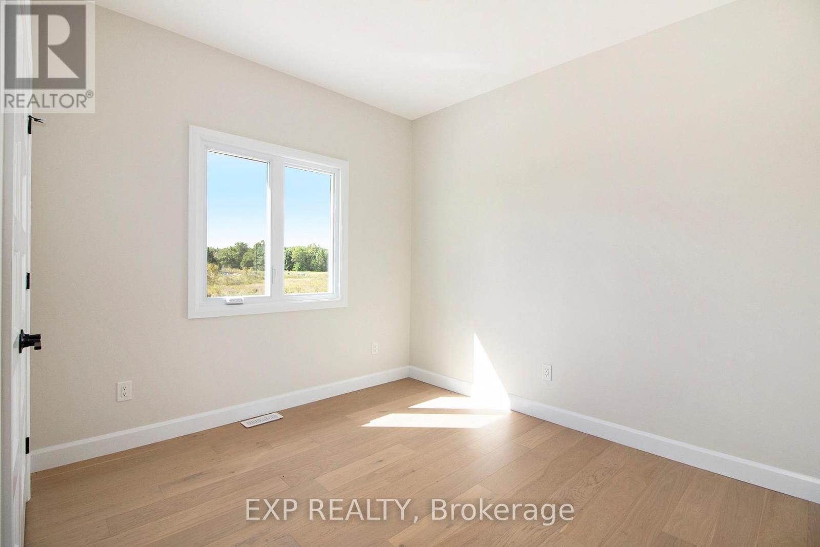












775 LACROIX ROAD

,
Clarence-Rockland,




Ontario
K0A2A0

