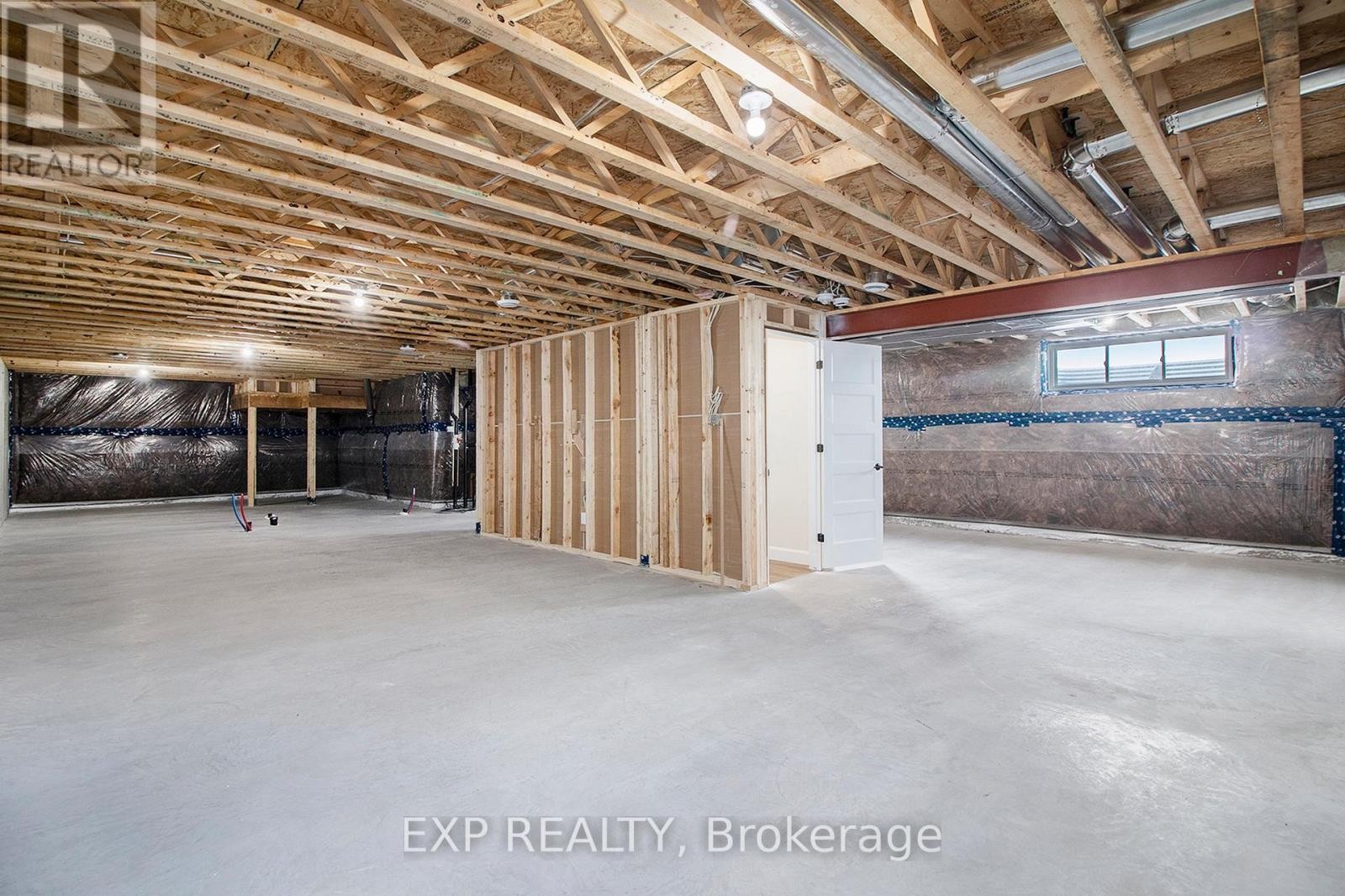 












775 LACROIX ROAD

,
Clarence-Rockland,




Ontario
K0A2A0

