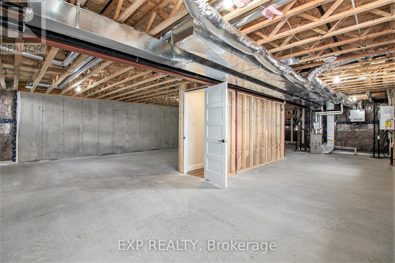 












775 LACROIX ROAD

,
Clarence-Rockland,




Ontario
K0A2A0

