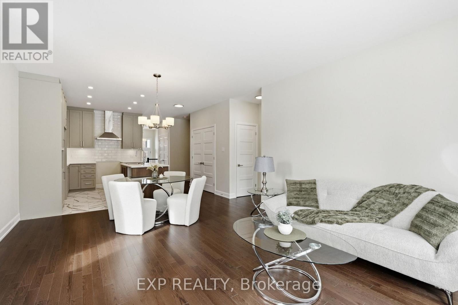 












18 HUGHES CIRCLE

,
Casselman,




Ontario
K0A1M0

