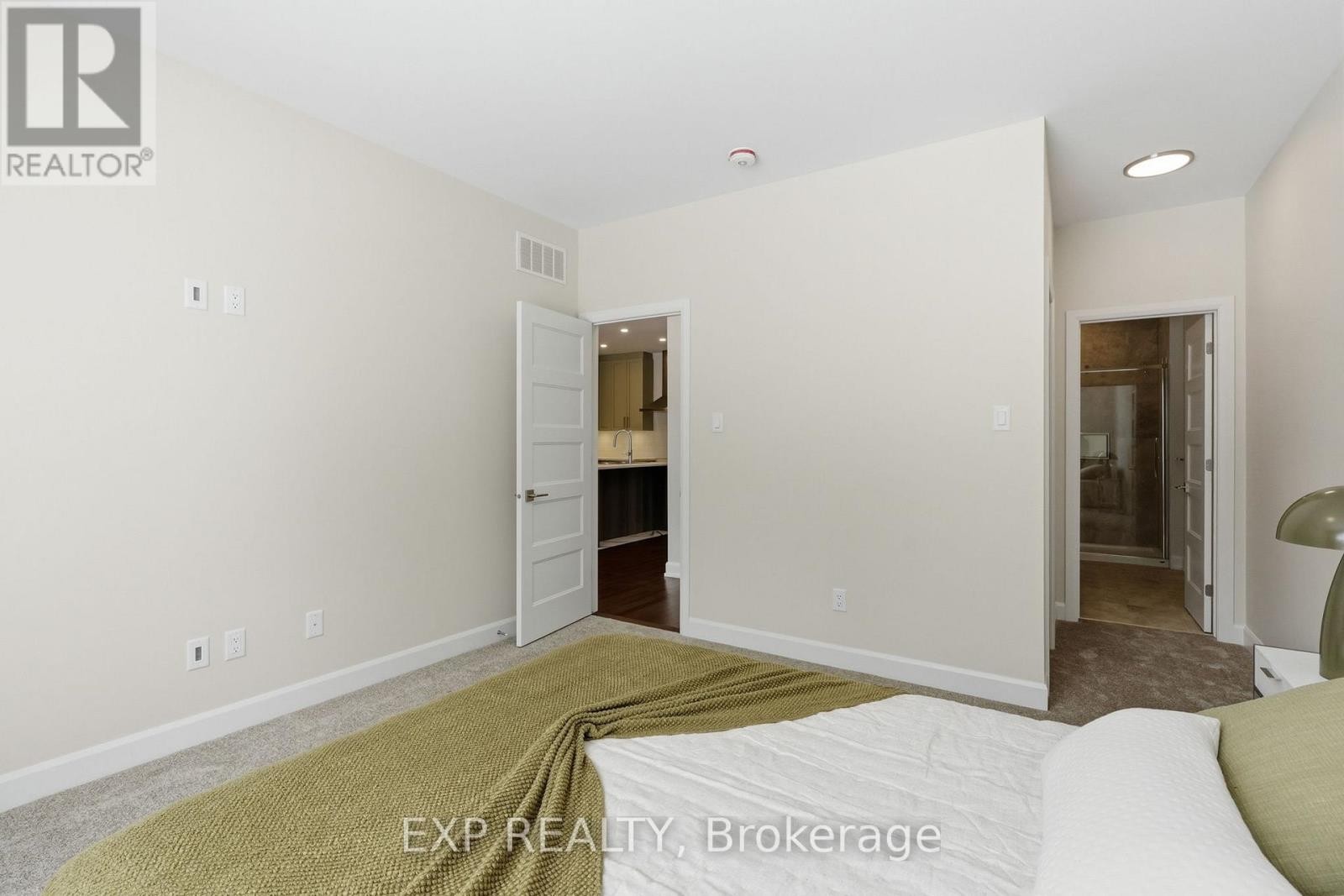 












18 HUGHES CIRCLE

,
Casselman,




Ontario
K0A1M0

