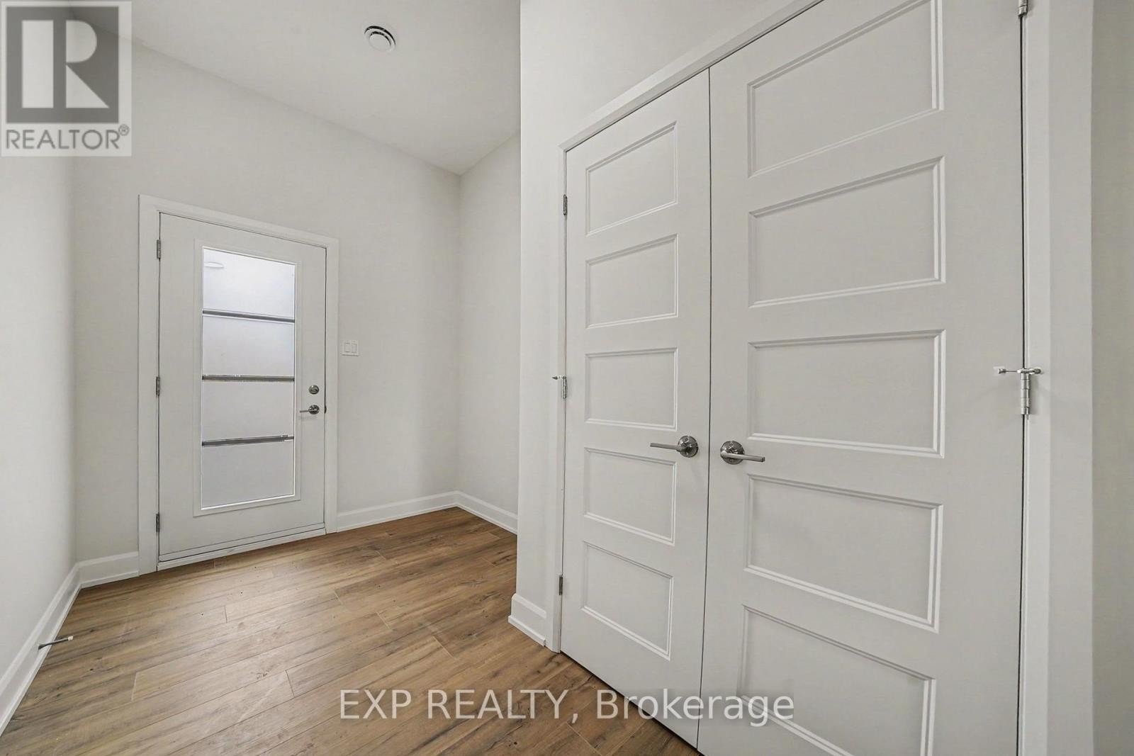 












480 FALCON LANE

,
Russell,




Ontario
K4R0M5

